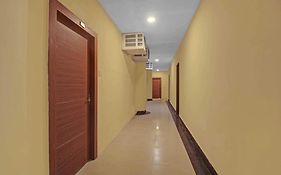 Collection O Hotel Aqua Villa Near Netaji Subhash Chandra Bose International Airport